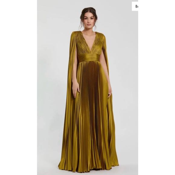 Mac Duggal Dresses & Skirts - Mac Duggal Pleated Charmeuse V Neck Gown With Cape